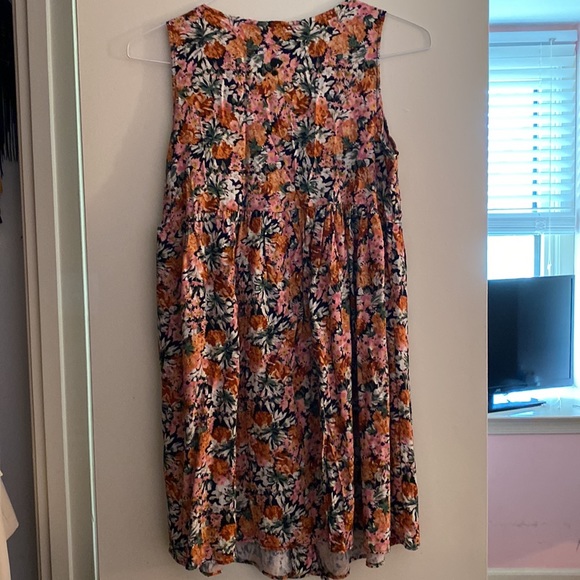 NWT, Vintage Floral Dress - Picture 4 of 5